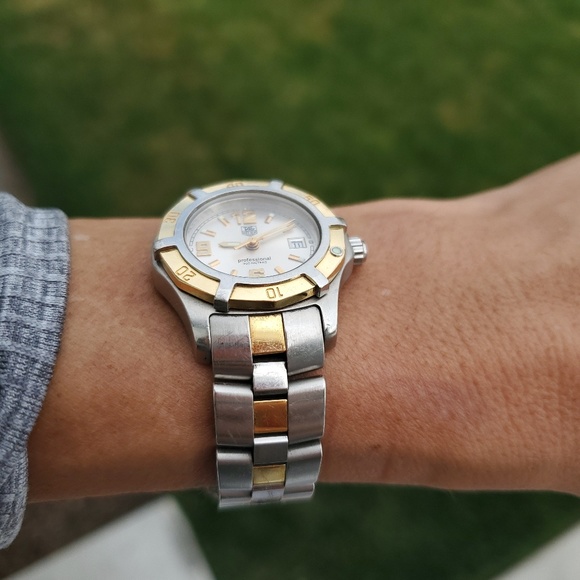 LADIES STAINLESS STEEL/18 CT GOLD TAG HEUER WATCH - Picture 7 of 8